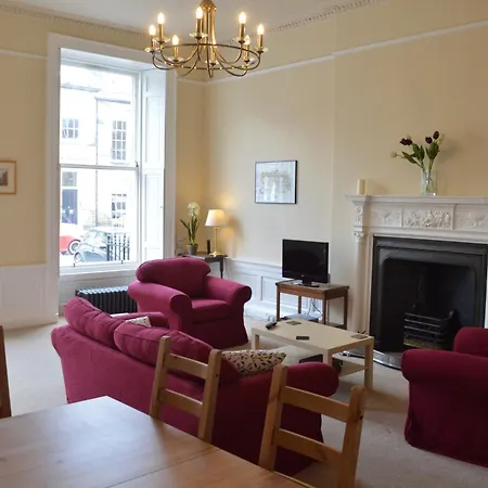 Apartment Traditional Georgian Flat In New Town Edinburgh