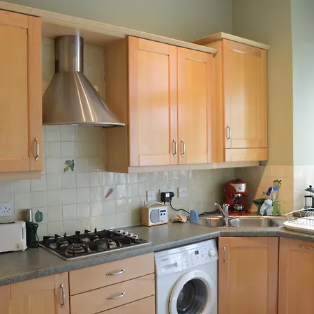 Traditional Georgian Flat In New Town Edinburg