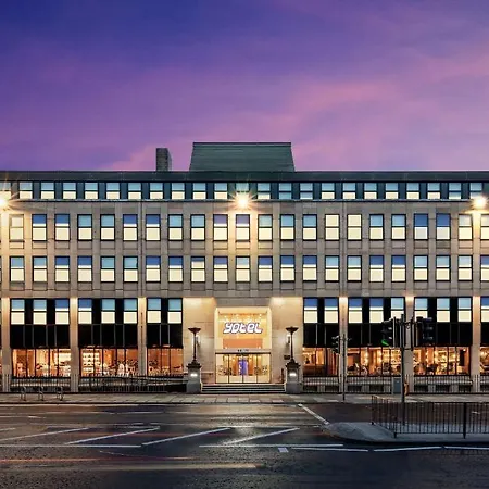 Yotel 4* Edinburgh