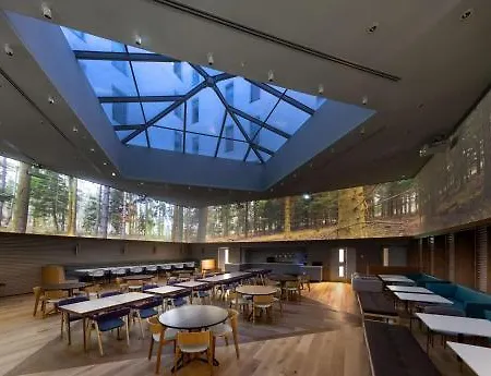 Yotel ホテル