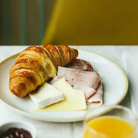 Leonardo Haymarket 4* Edinburgh