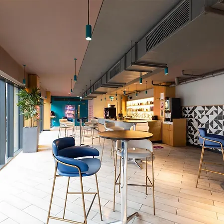 Yotel Edinburgh