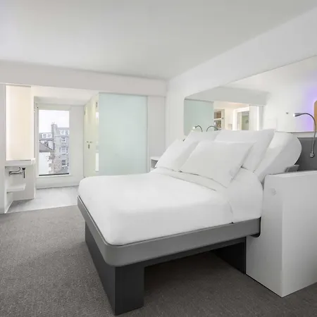 Yotel Otel
