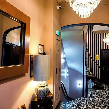 Eleven Stafford Street Townhouse (adults Only)