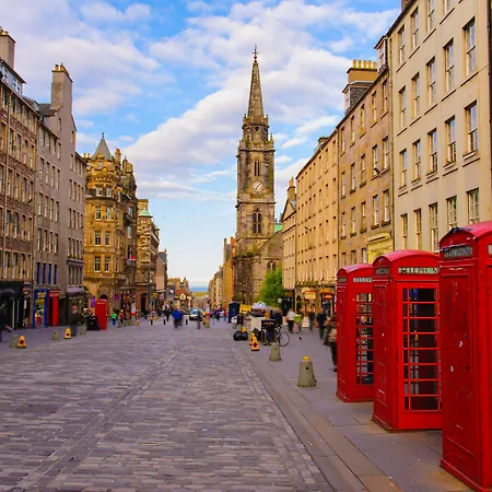 Wilde Grassmarket Hotel