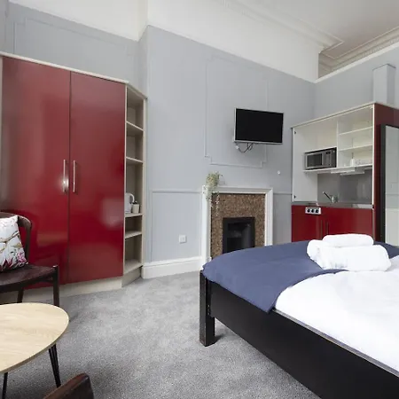 Joivy Haymarket 3* Edimburgo