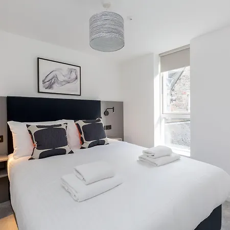 Apartment Destiny Scotland Market Street