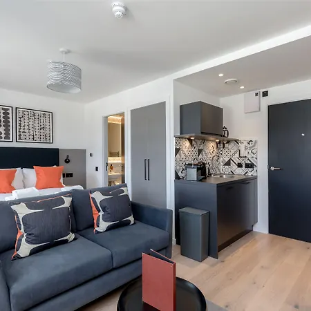Apartment Destiny Scotland Market Street Edinburgh