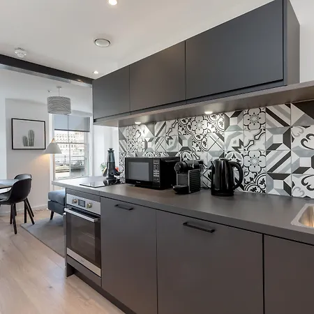 Destiny Scotland Market Street Apartment