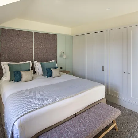 Apart Otel Abbey Apartments, At Holyrood