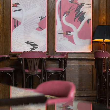 House Of Gods Royal Mile 4*