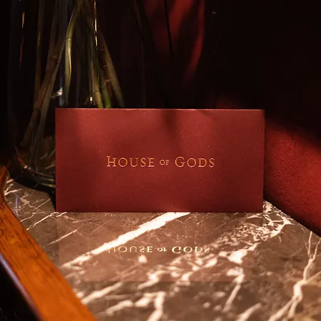 House Of Gods Royal Mile Hotel 4*