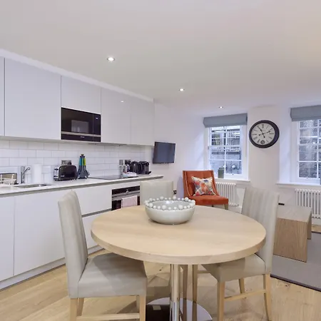 Apartment Destiny Scotland New Town