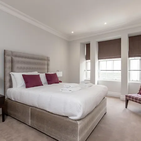 Destiny Scotland - Chisholm Hunter Apartment *