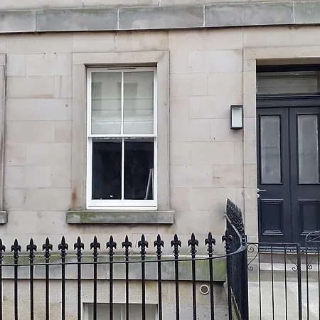 Nine Apartment Edinburgh