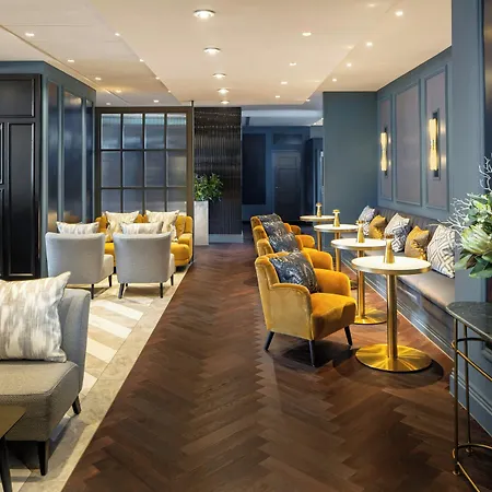 Courtyard By Marriott Hotel Edinburgh