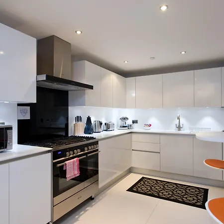 Destiny Scotland - Q-residence Edimburgo