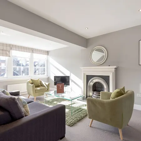 Destiny Scotland - Q-residence * Edimburgo