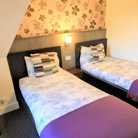 Bed & Breakfast Edinburgh Holiday Guest House 3*