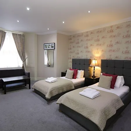 Palmerston 4*