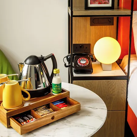 Ibis Styles St Andrew Square Hotel 3*