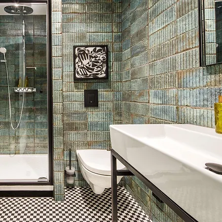 Hotel Ibis Styles St Andrew Square 3*