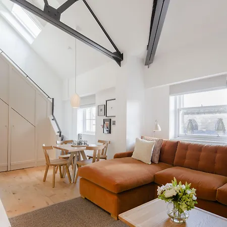Aparthotel Old Town Chambers, Autograph Collection 5*