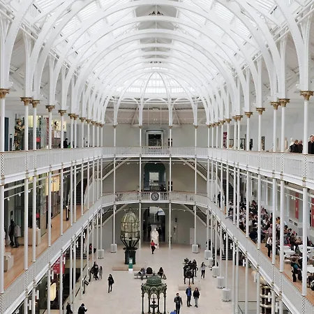 Haymarket Hub Hotel