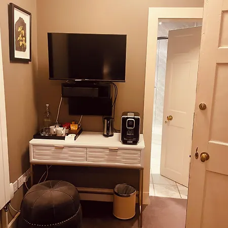 Six Brunton Place 爱丁堡