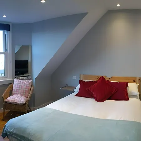 Guest house Falcon Crest Edinburgh