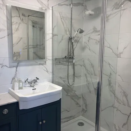 Grangeview بيت ضيافة 3*