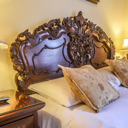 Glenalmond House 4*