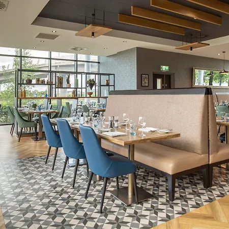 Hotel Novotel Park 4*