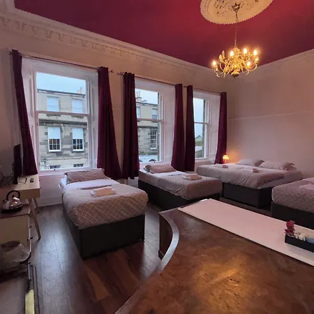 Regent House - Centre 3*
