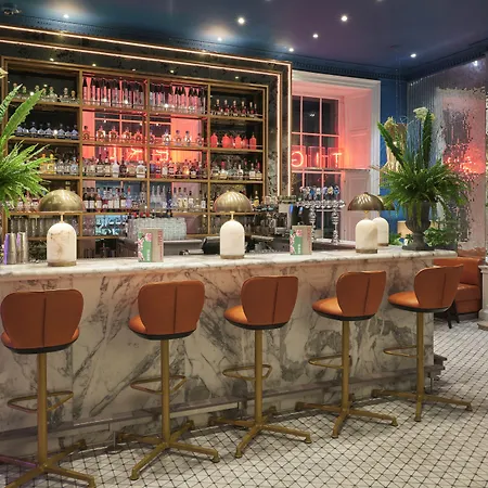 Hotel Tigerlily 4*