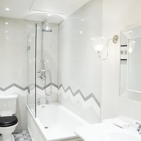 The Roseate - Small Luxury Of The World Hotel 5*