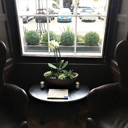 Le Monde 4* Edinburgh