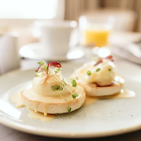 Murrayfield Hotel 4*