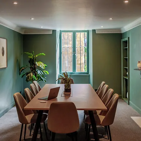 Hotel Joivy Grove House 3*