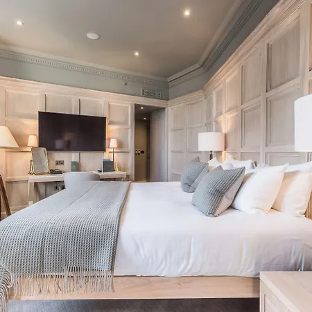 The Scotsman Hotel 4*