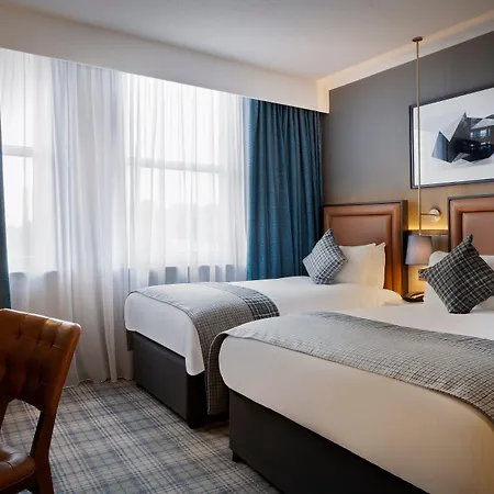 Hotel Leonardo Royal 4*