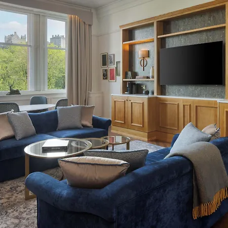 מלון The Caledonian Edinburgh, Curio Collection By Hilton 5*