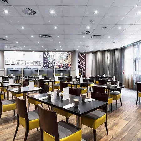 Radisson Blu Hotel, Centre