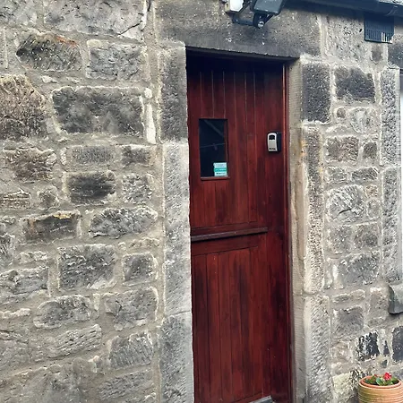 Aynetree Edinburgh