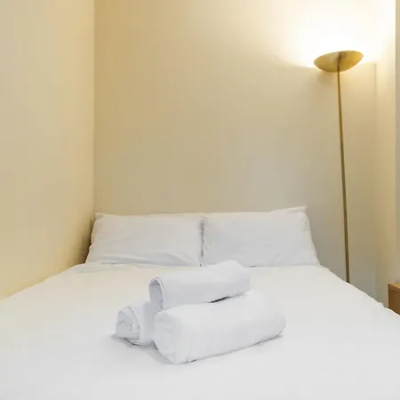 Brilliantly Located 2bd Flat Heart Of Edinburgh! Apartamento