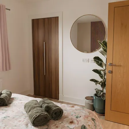 Cozy & Bright Homestay Edinburgh