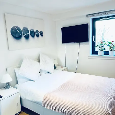 Cosy Two Near Edinburghs Royal Mile Edinburgh