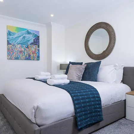 Ross Gardens 2 Bedroom House -