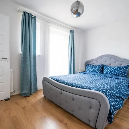 Modern House, Office, Garden Terrace & Parking * Edimburgo