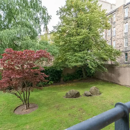 Beautiful 1-bed On Brunswick East End - Pass The Keys